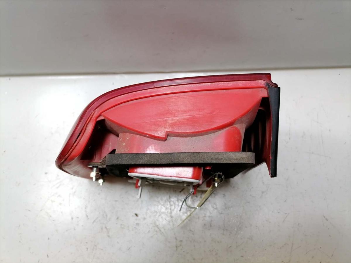 VW Passat 3B original R&uuml;cklicht R&uuml;ckleuchte Schlussleuchte links Limousine Bj.1997